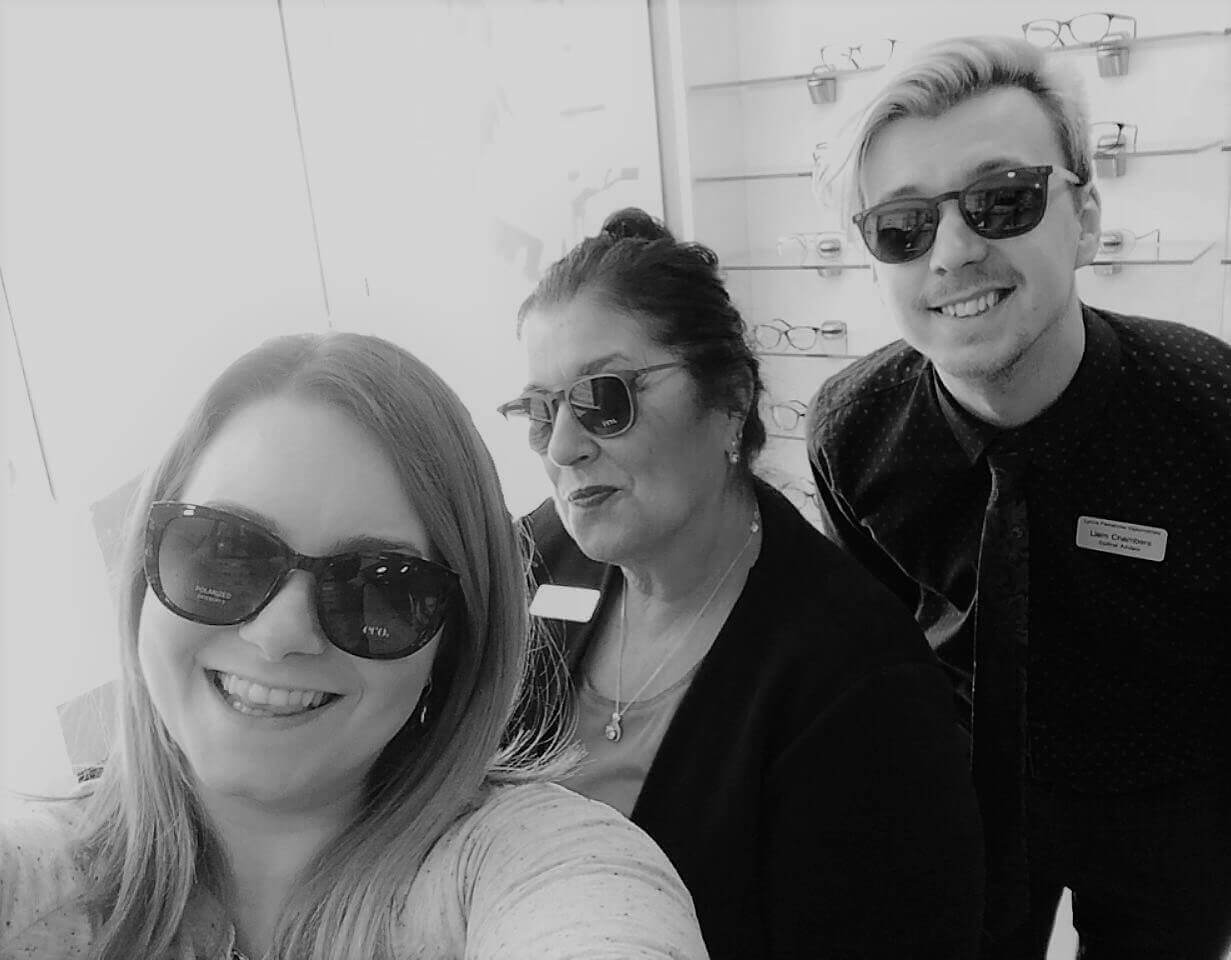 Loor, Tania and Liam vanilla Loor, Tania and Liam vanilla