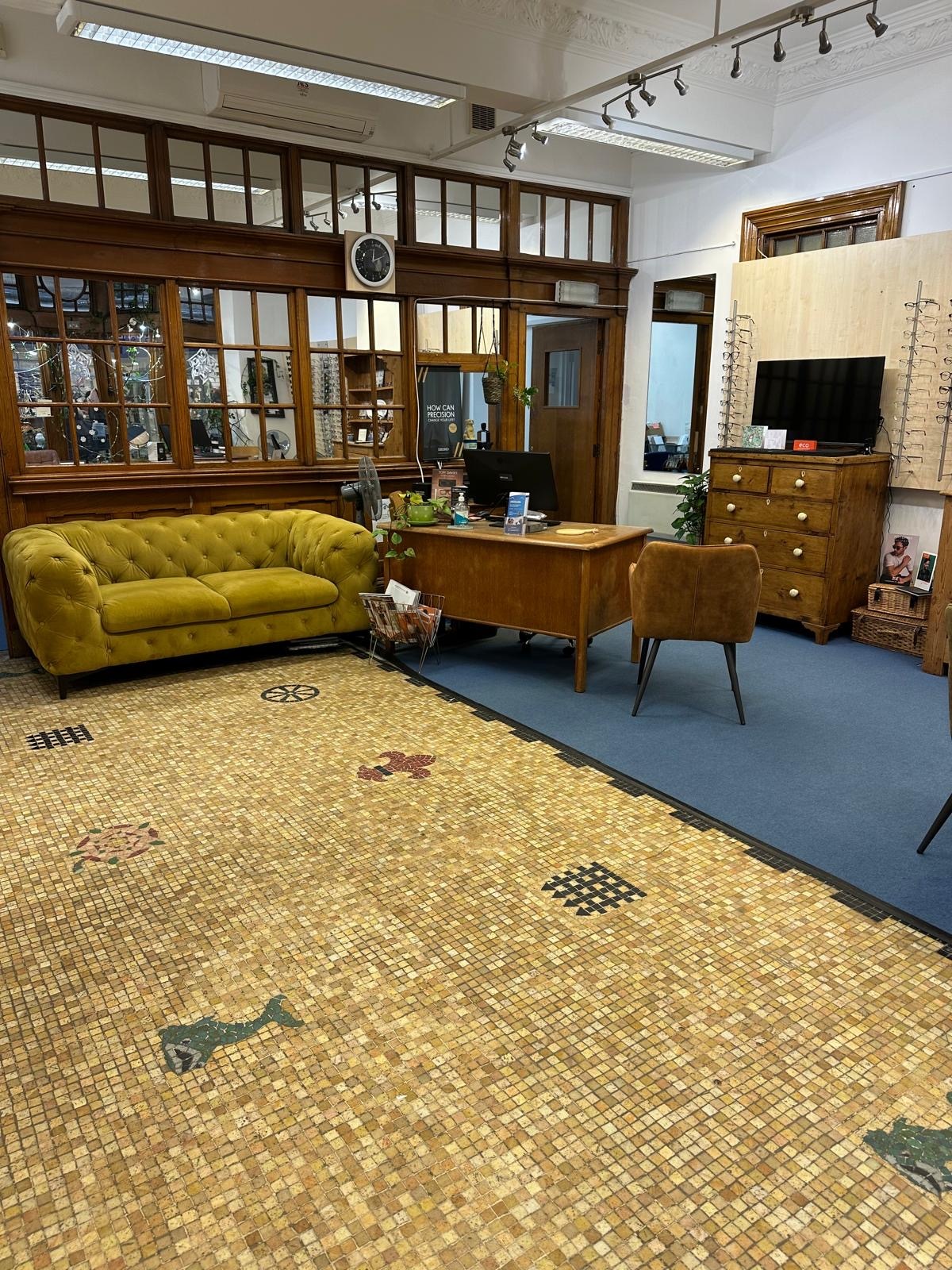 Inside Lynne Fernandes Optometrists Bradford-on-Avon